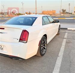كرايسلر 300